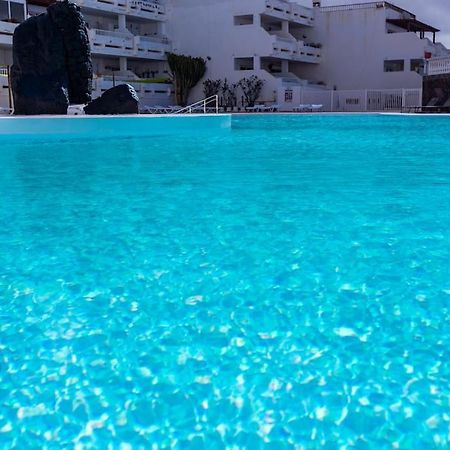Vivienda Vacacional El Rinconcito Costa Teguise Bagian luar foto